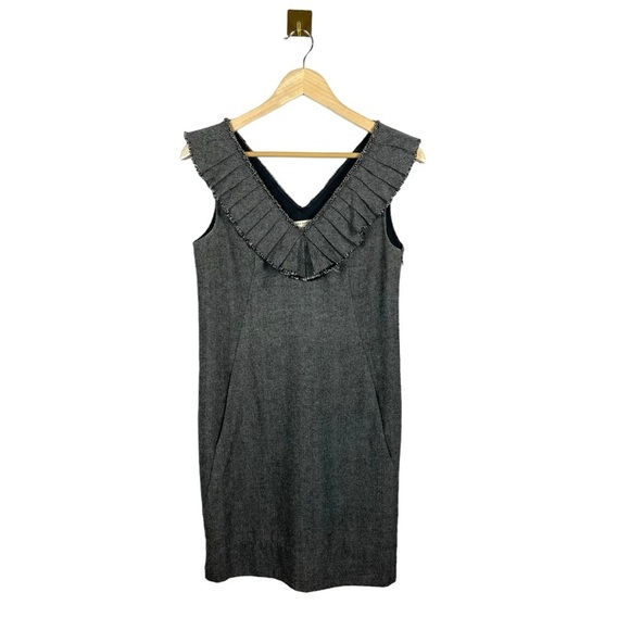 VINTAGE Banana Republic Wool Herringbone Pleated Neck Sheath Dress Grey Size 2 - Picture 1 of 12